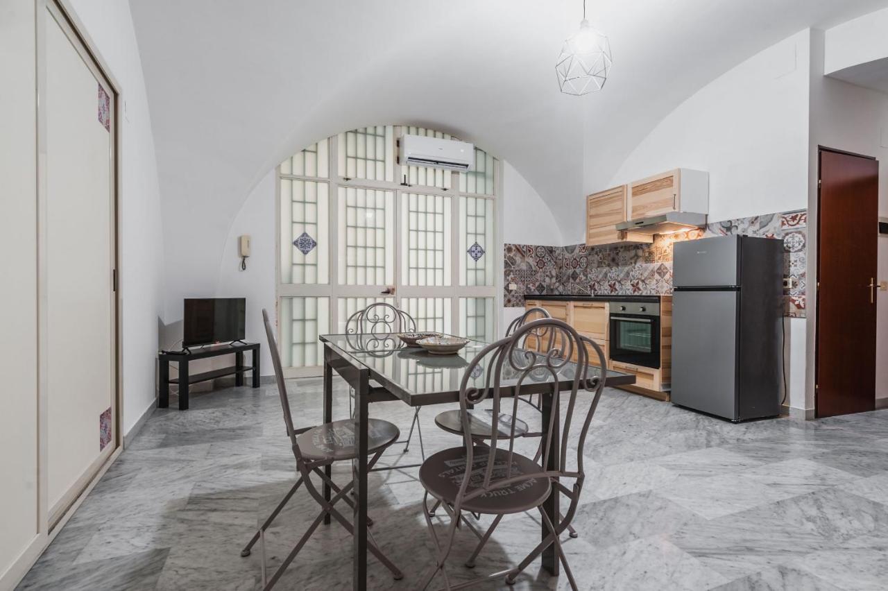 Apartment Manzoni 40 By Wonderful Italy 카타니아 외부 사진